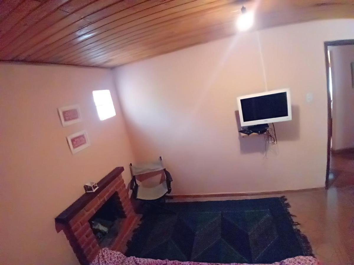 Sitio Das Hortensias Chales Консейсан-да-Ібітіпока Екстер'єр фото