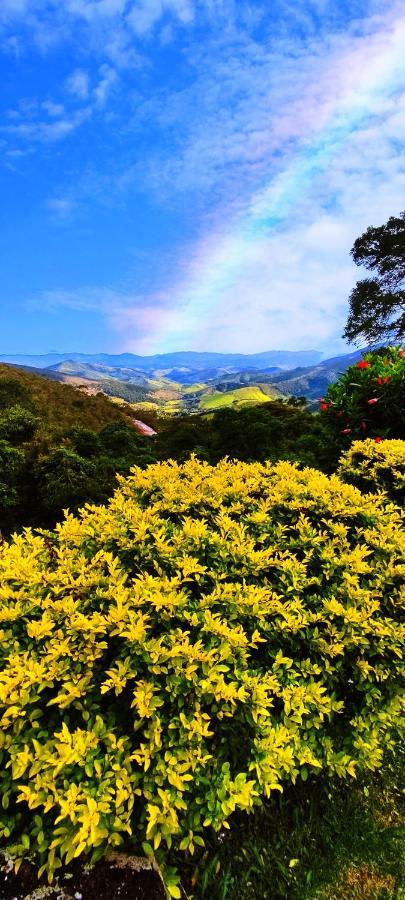 Sitio Das Hortensias Chales Консейсан-да-Ібітіпока Екстер'єр фото