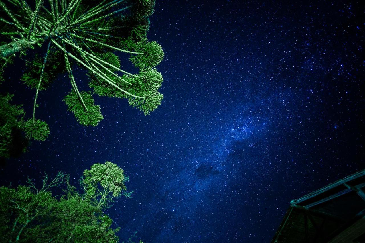 Sitio Das Hortensias Chales Консейсан-да-Ібітіпока Екстер'єр фото